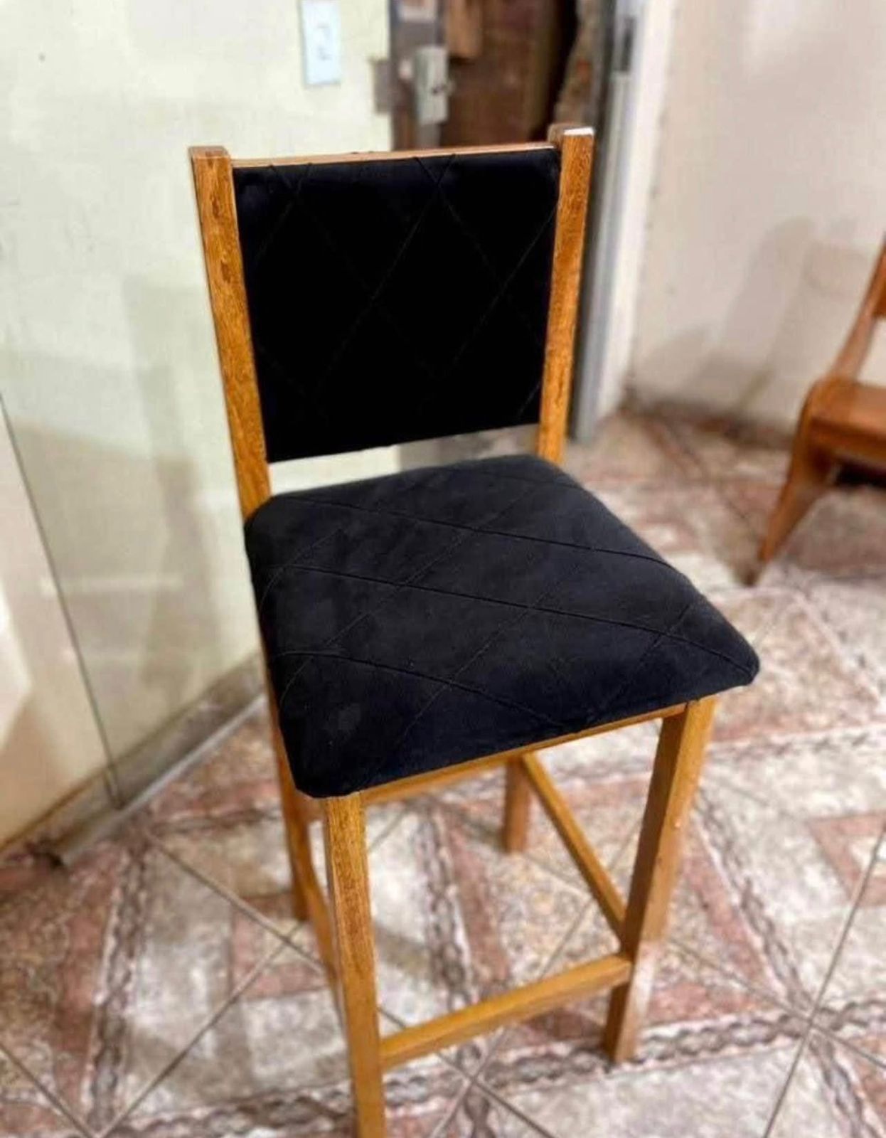 Banquetas e tamboretes – Marcenaria Rezende