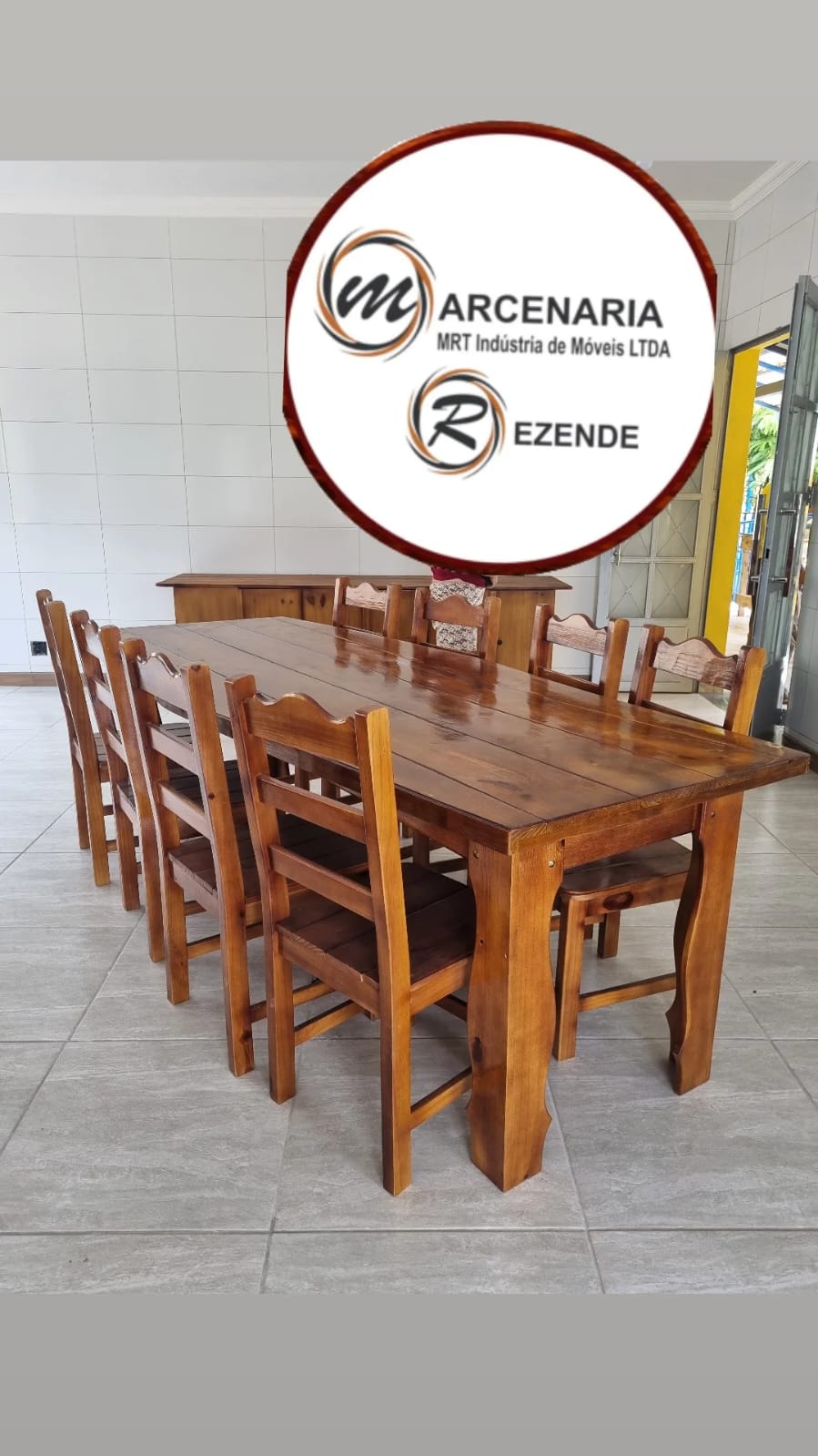 Mesa de Madeira e Cadeiras – Marcenaria Rezende