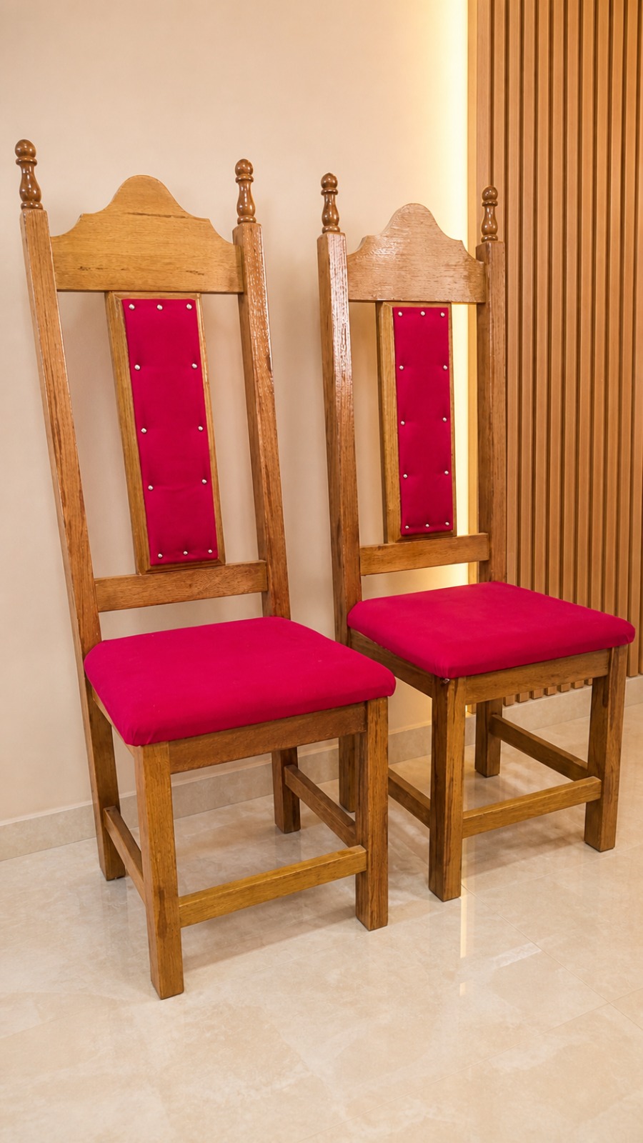 Cadeiras para Altar – Marcenaria Rezende